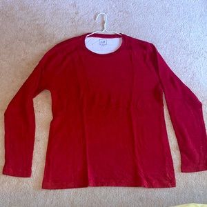 Medium long sleeve red mens Gap shirt